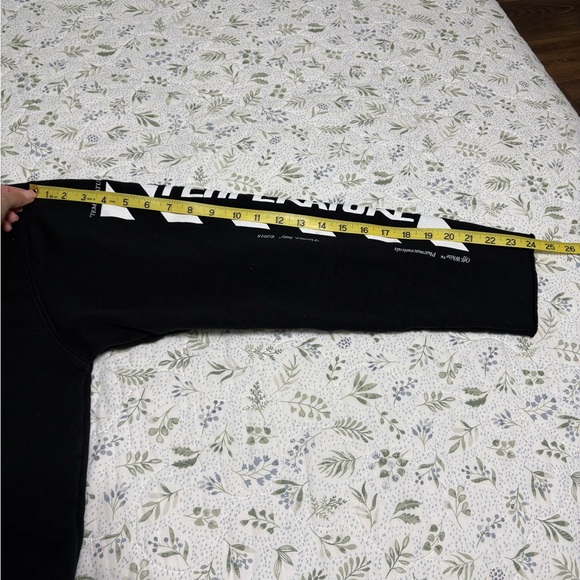 Off-White Black and White Striped Hoodie - Picture 11 of 16